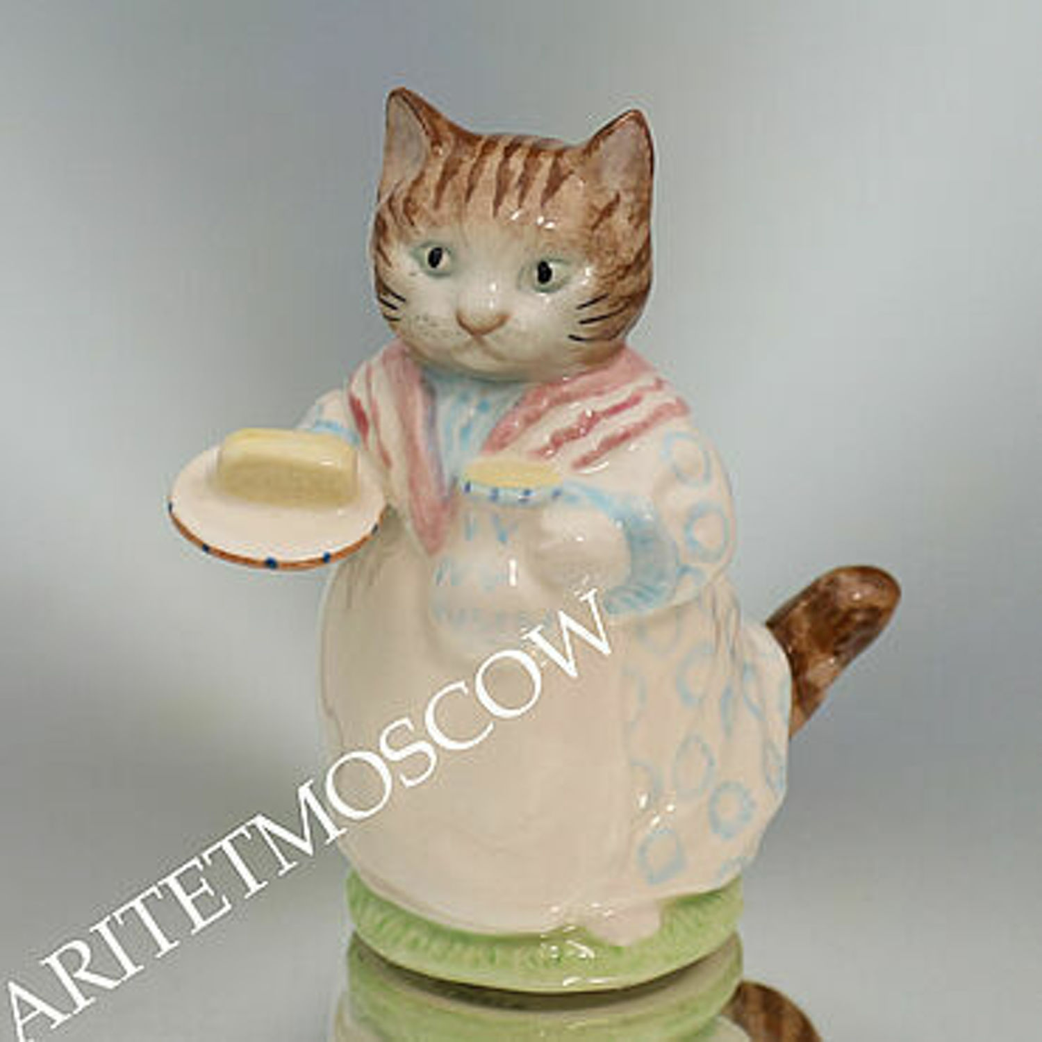 Фото №1 к отзыву покупателя Mariya о товаре Винтаж: Кот кошка фарфор Mrs Ribby Royal Albert Beatrix Potter Англия 37