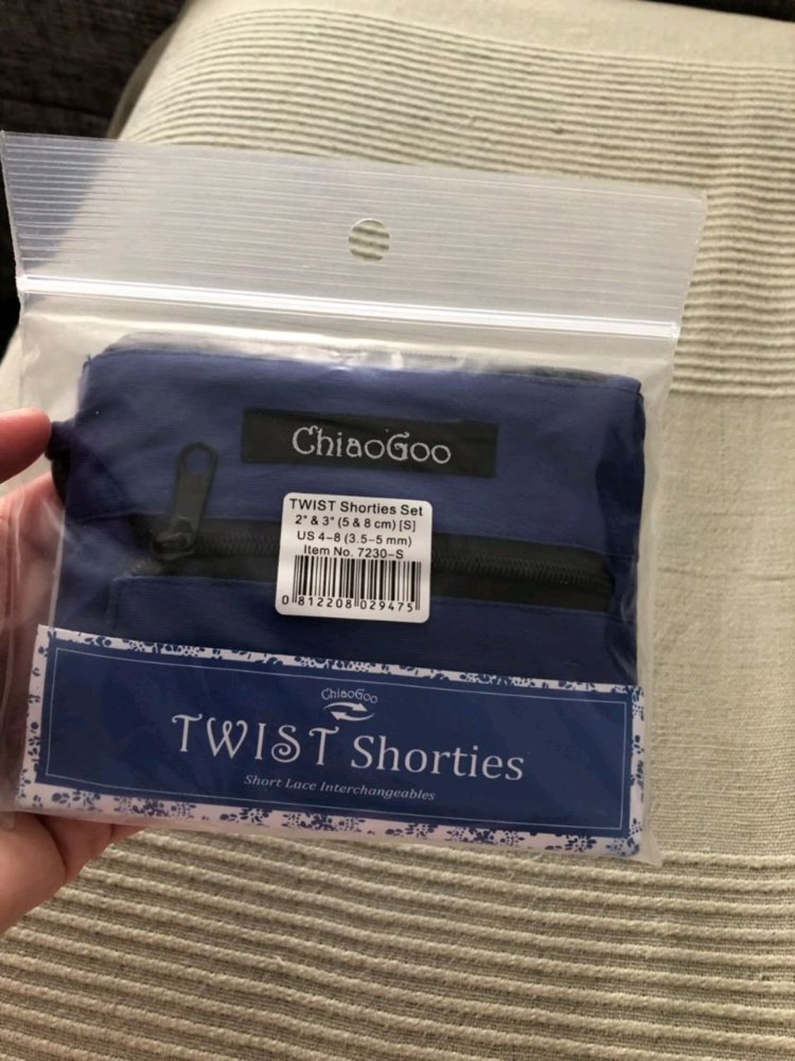 Фото №1 к отзыву покупателя Григорий о товаре Набор съемных спиц ChiaoGoo Twist Shorties 5 и 8см: 3,5мм-5мм