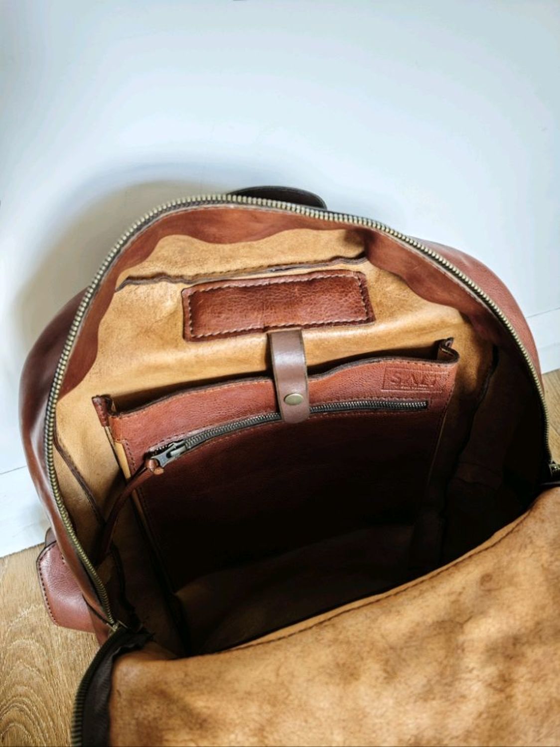 Фото №3 к отзыву покупателя Семен Филькин о товаре Double zip bagpack: black