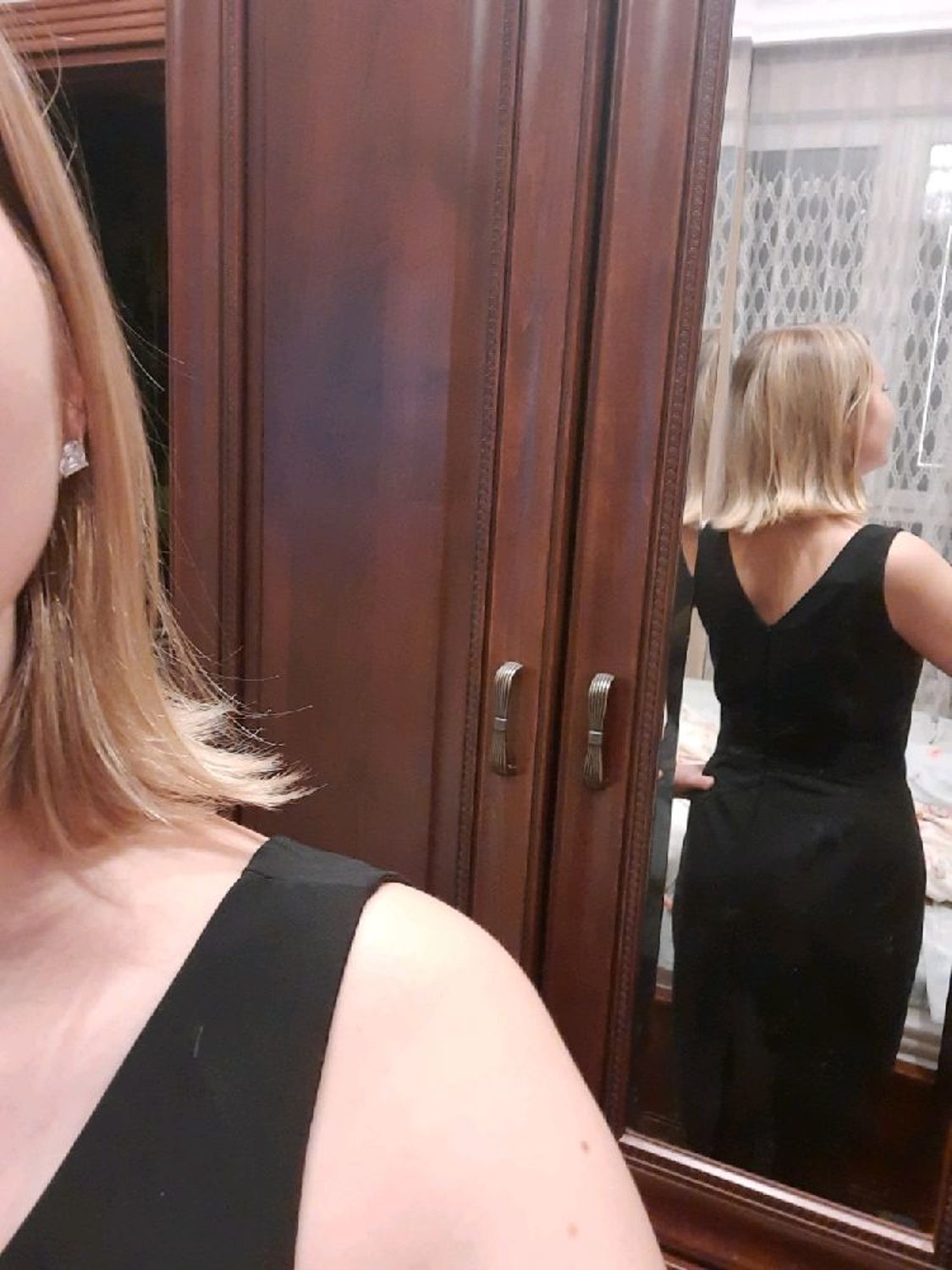 Photo №1 к отзыву покупателя Viktoriya о товаре Маленькое черное платье, вечернее платье