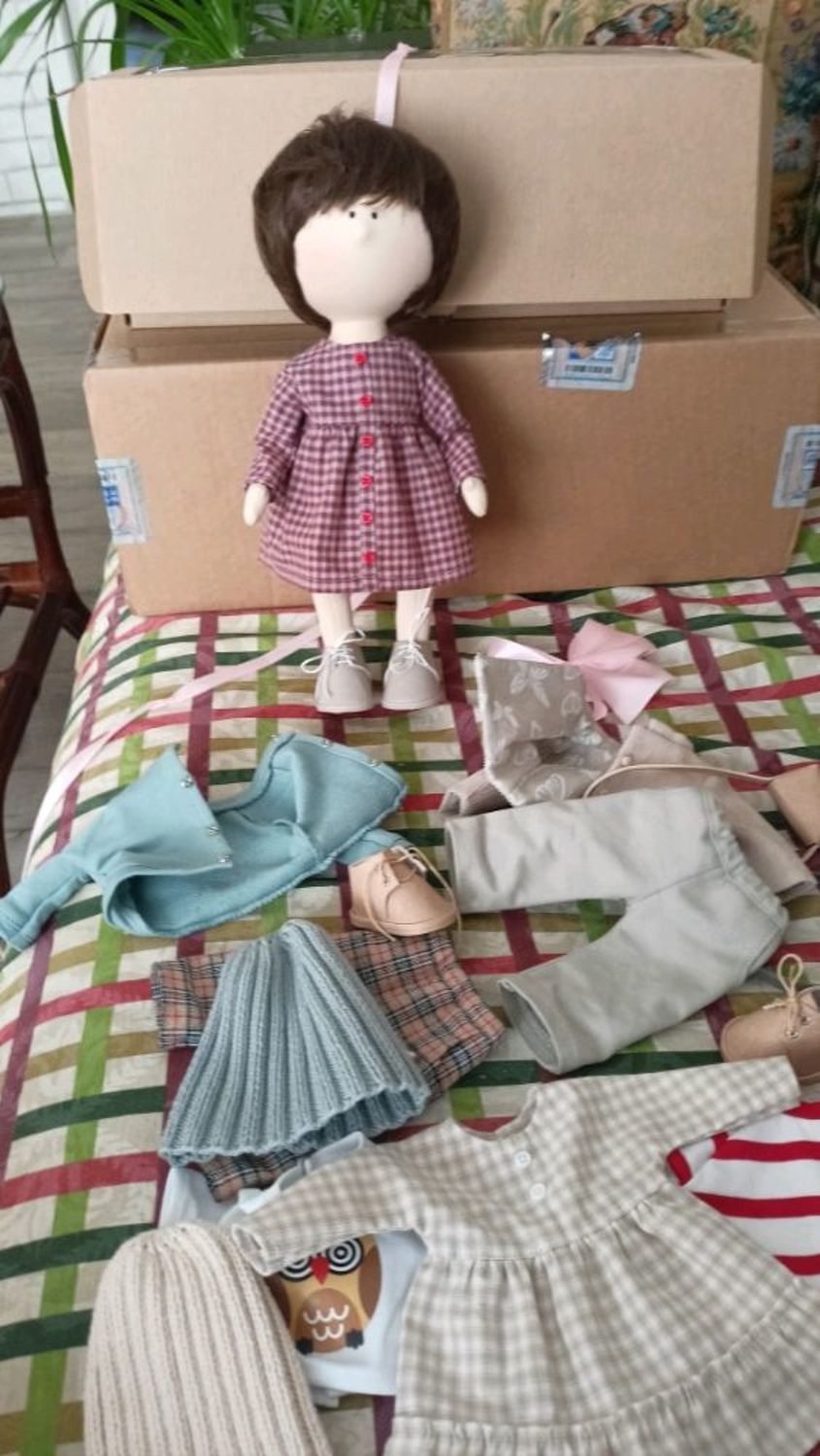 Фото №2 к отзыву покупателя Альбина о товаре Текстильная кукла ручной работы. Мальчик.