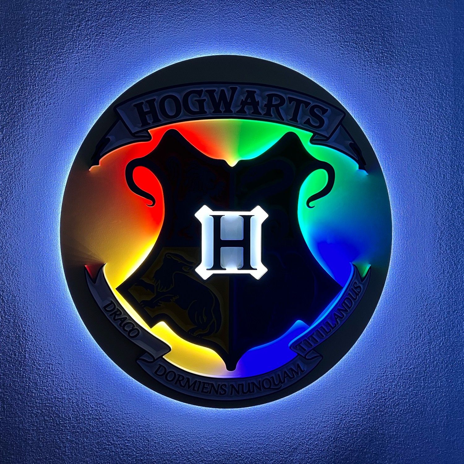 Фото №1 к отзыву покупателя Евгенечка Комарова о товаре Светильник- ночник "Hogwarts" Хогвартс из Гарри Поттер