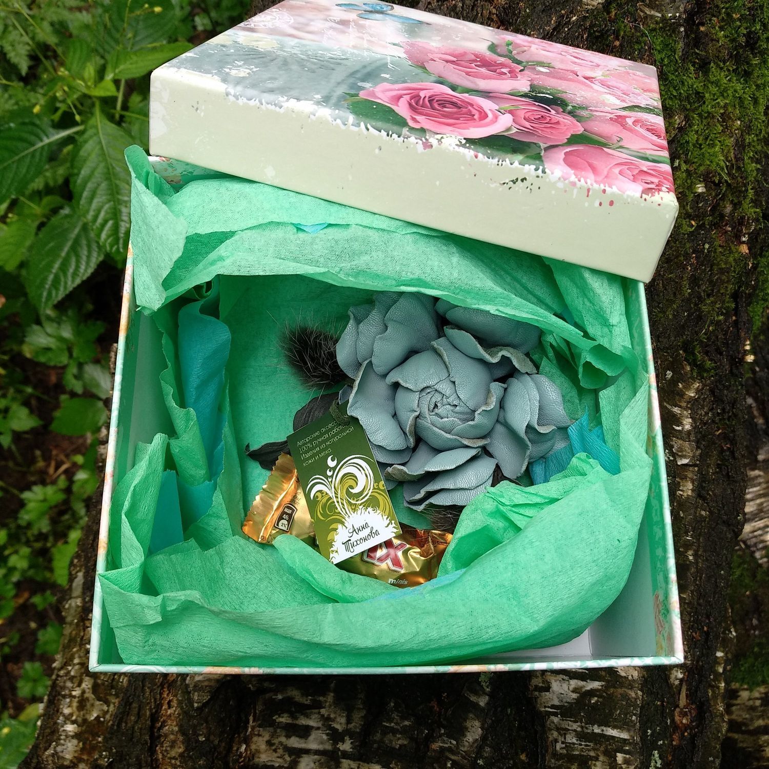 Фото №2 к отзыву покупателя ArigatouShop (Aнна Огурцова) о товаре Розочка из кожи и меха норки