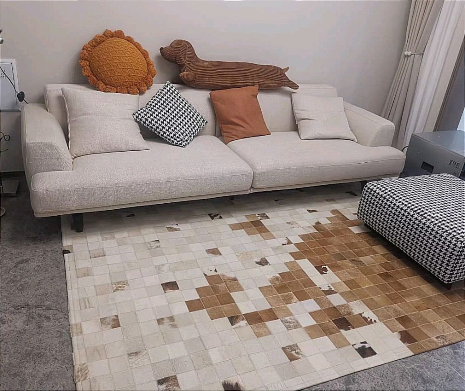 Фото №1 к отзыву покупателя Алиса о товаре Ковёр из коровьих шкур Luxury Patchwork 160х230см