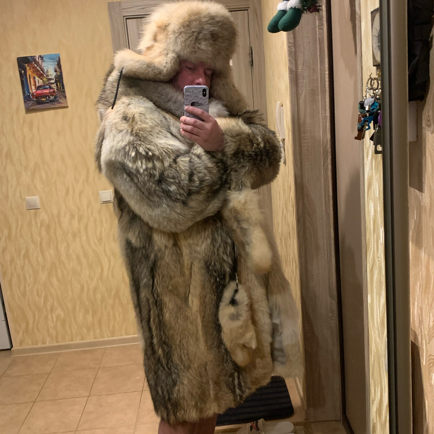 Photo №1 к отзыву покупателя maksim о товаре Мужское пальто из волка