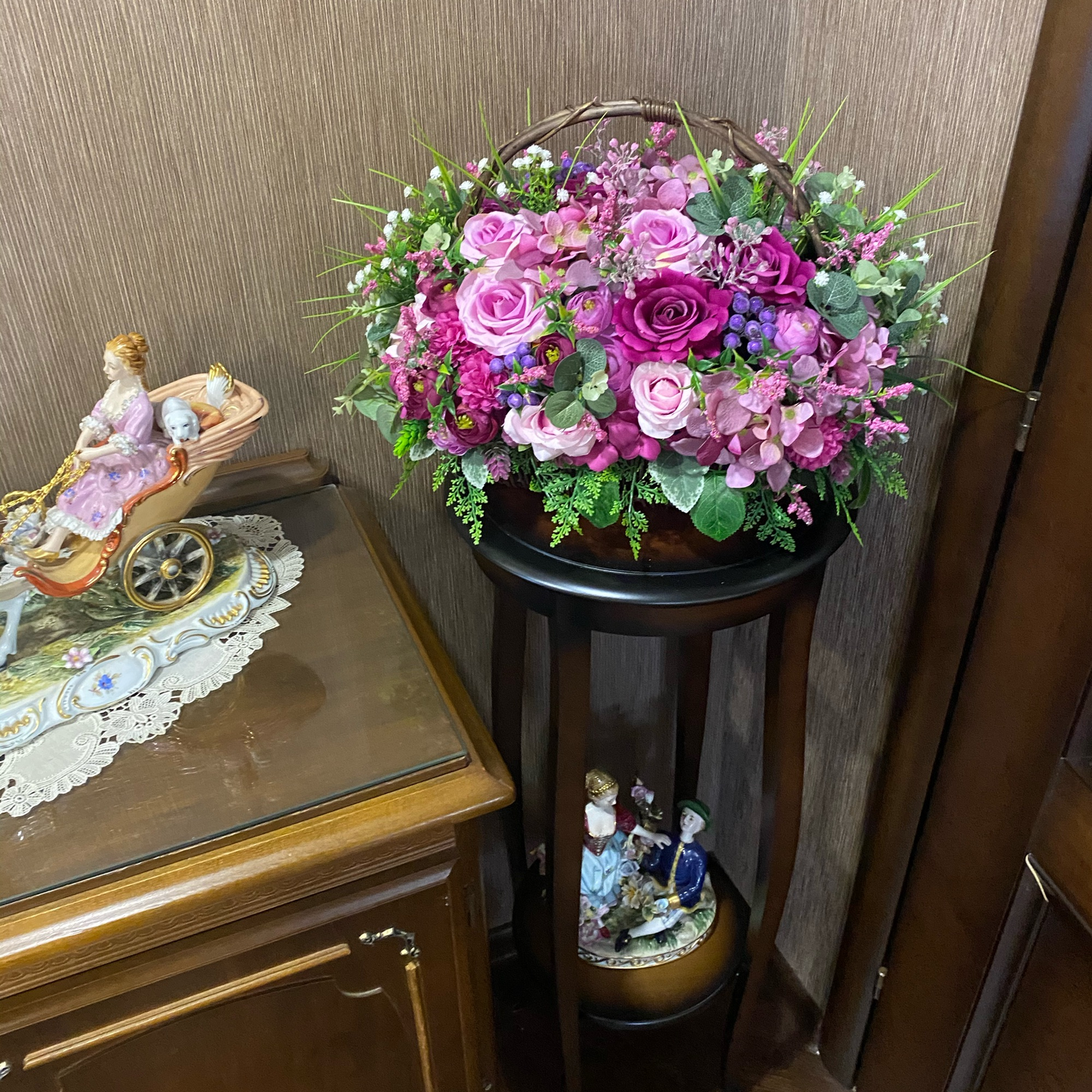 Фото №2 к отзыву покупателя Ольга о товаре 2 цветочные корзины