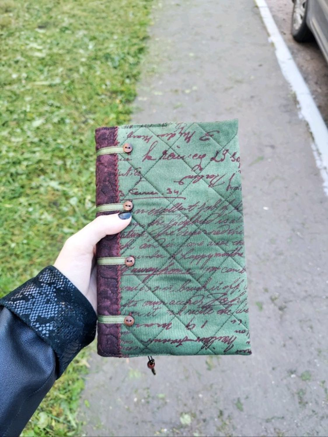 Фото №1 к отзыву покупателя Irina о товаре Обложка для книг " Дневник"