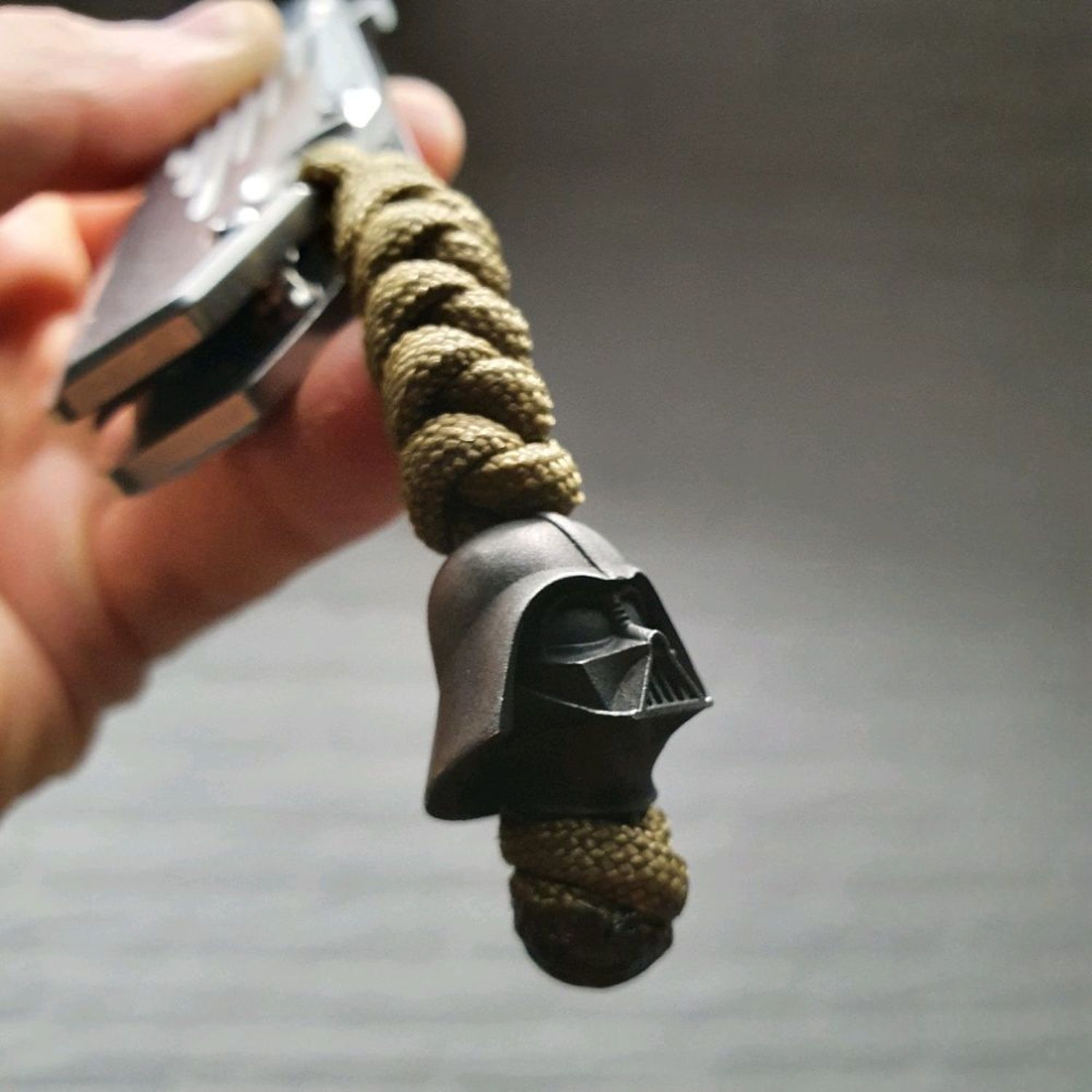 Фото №2 к отзыву покупателя Эльдар о товаре Бусина "Darth Vader"