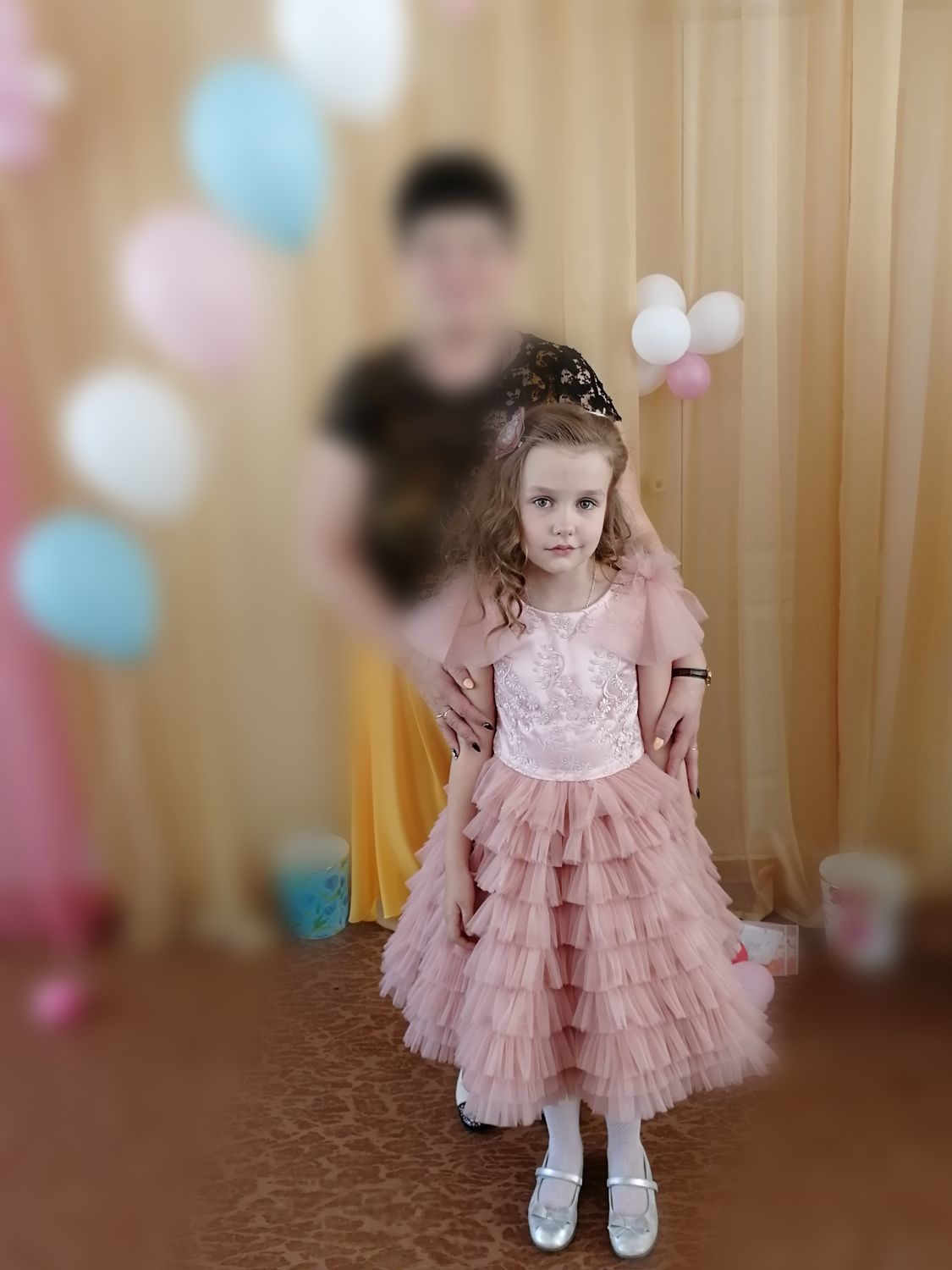 Фото №1 к отзыву покупателя Ольга Новичкова о товаре Нарядное платье для девочки, платье на выпускной