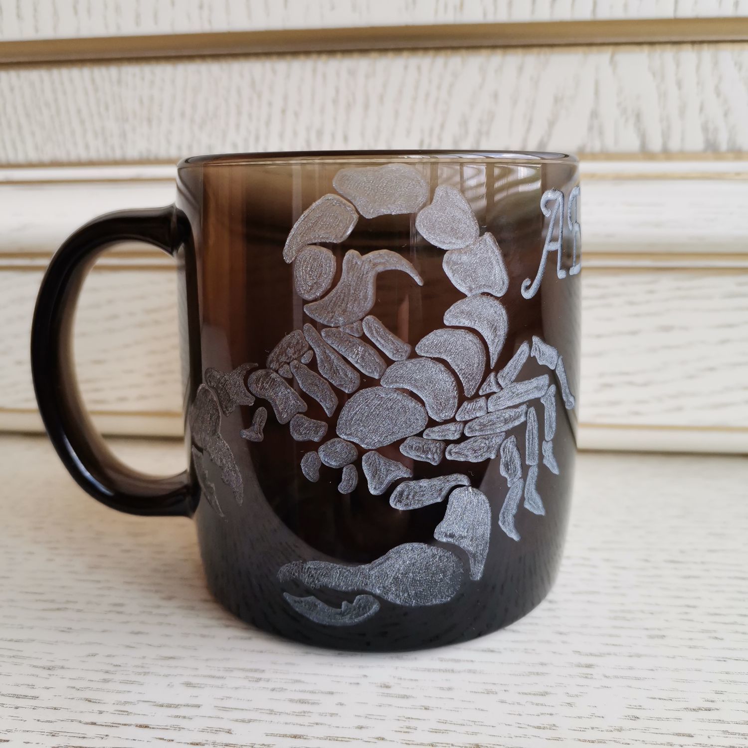 Фото №1 к отзыву покупателя Handicraft_vyazanie Zhenechka о товаре Скорпион. Кружки для чая