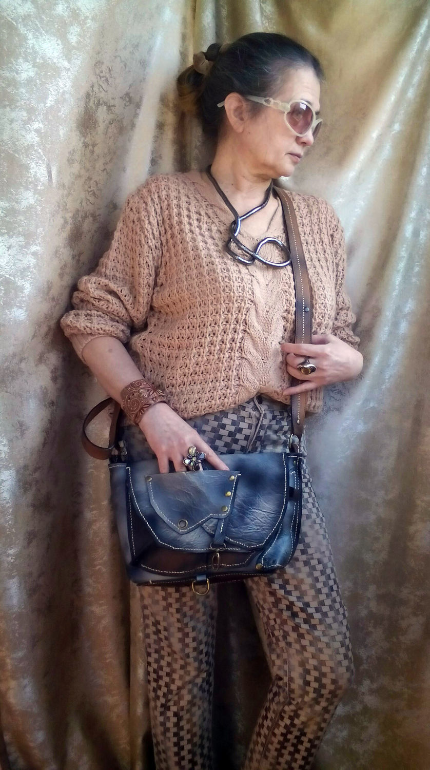 Фото №2 к отзыву покупателя Ольга о товаре Кожаная сумка "Пепельная"