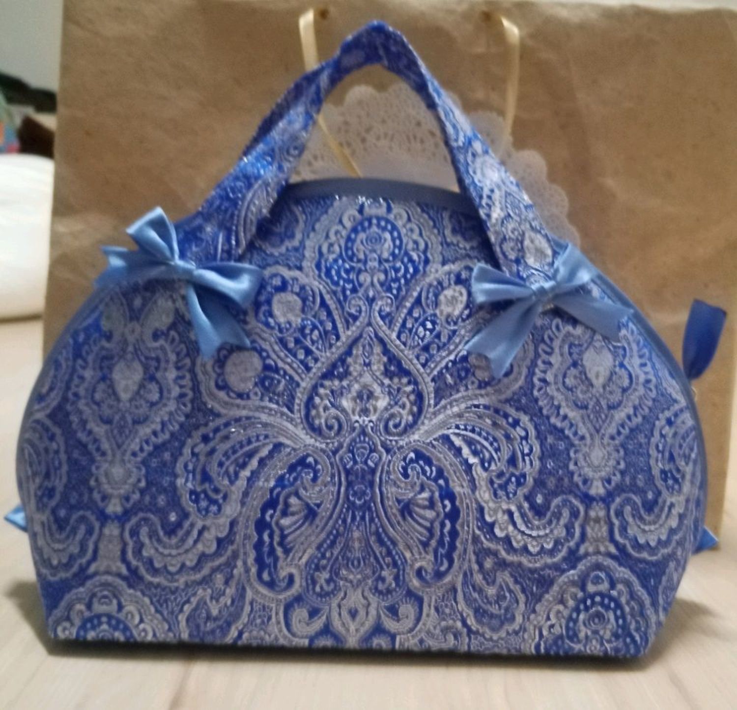 Photo №1 к отзыву покупателя Karina Gladysheva о товаре Вечерняя сумочка "Восточная красавица"
