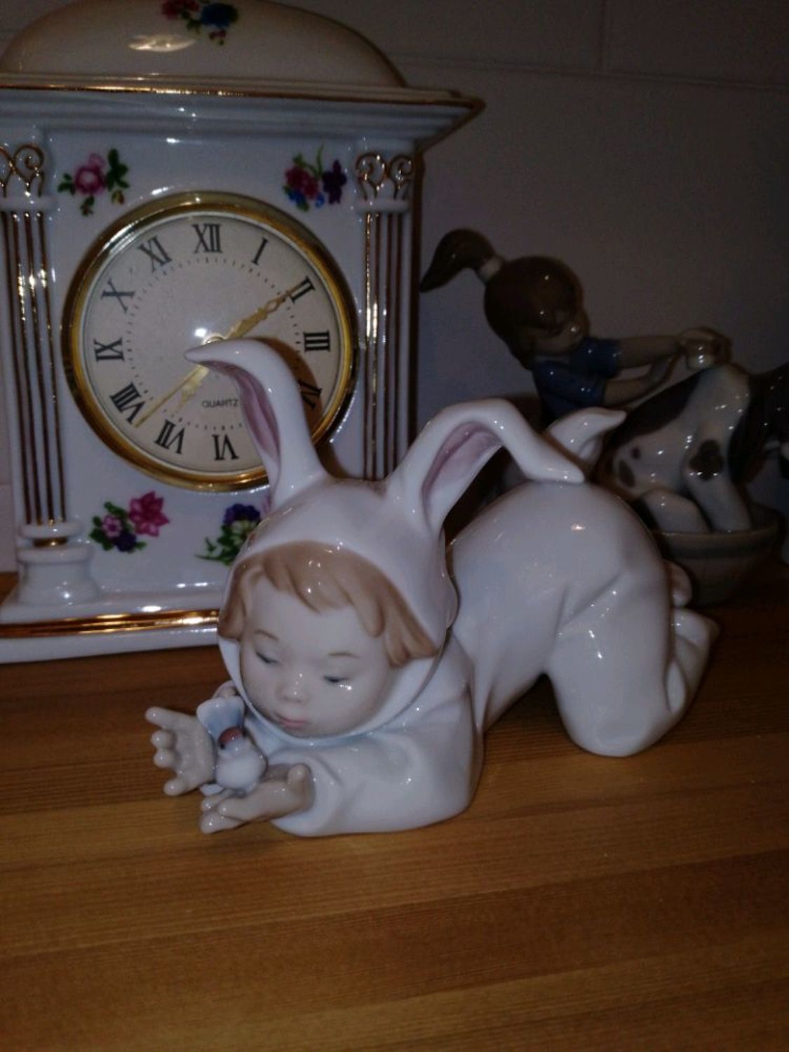 Фото №1 к отзыву покупателя Татьяна Петровская о товаре Статуэтка NAO by Lladro 1414 Мой маленький крольчонок