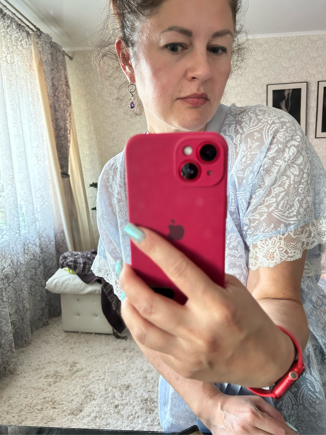 Photo №1 к отзыву покупателя Elena о товаре Серьги Змеи из серебра асимметричные с аметистами