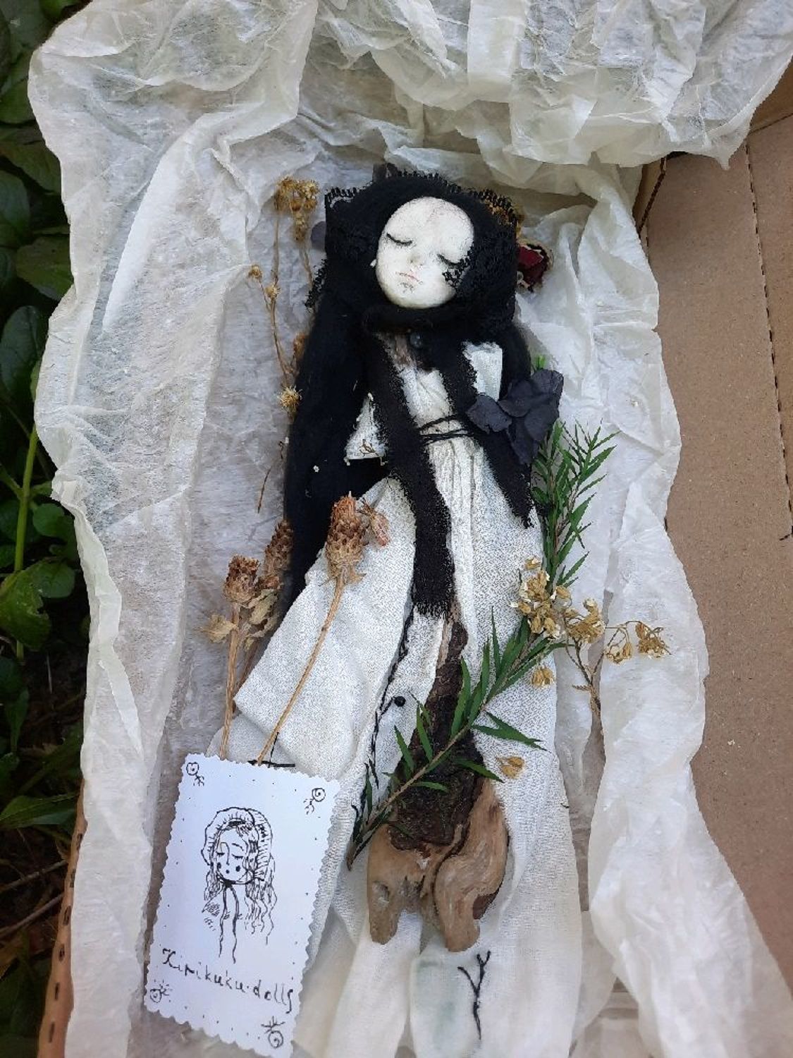 Photo №3 к отзыву покупателя Varvara о товаре Arabella Strange... Подменыш