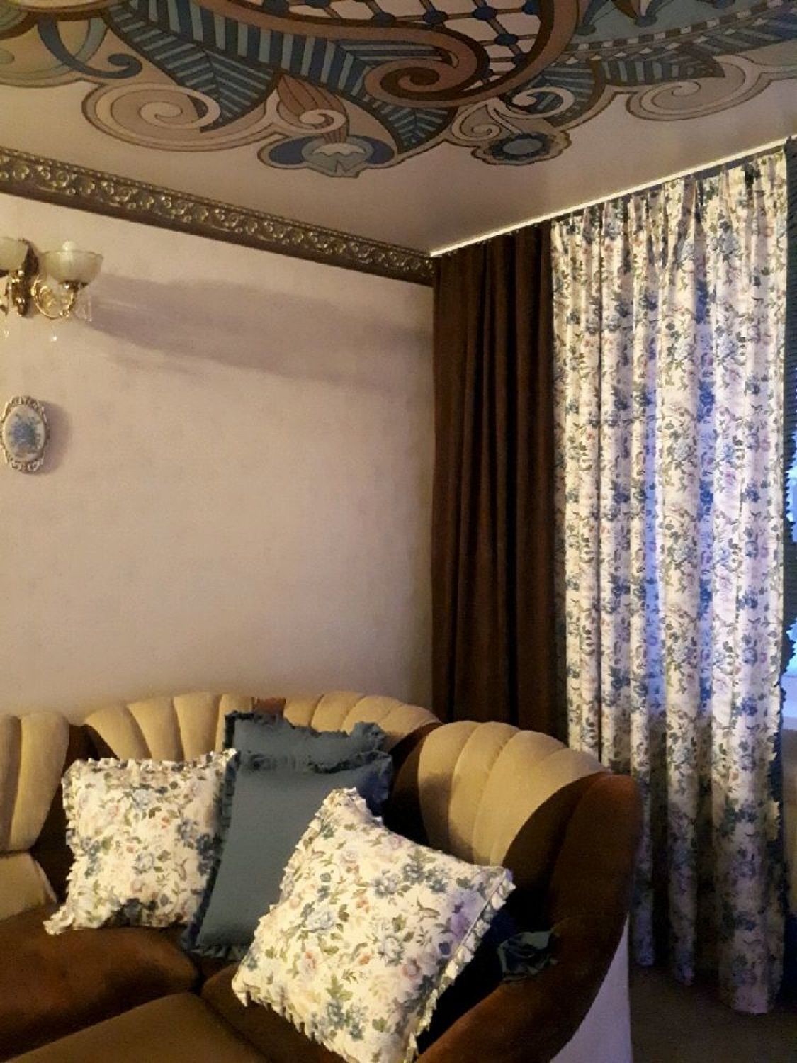 Фото №2 к отзыву покупателя Алена о товаре Прованс. Сэт: 4 подушки и валик