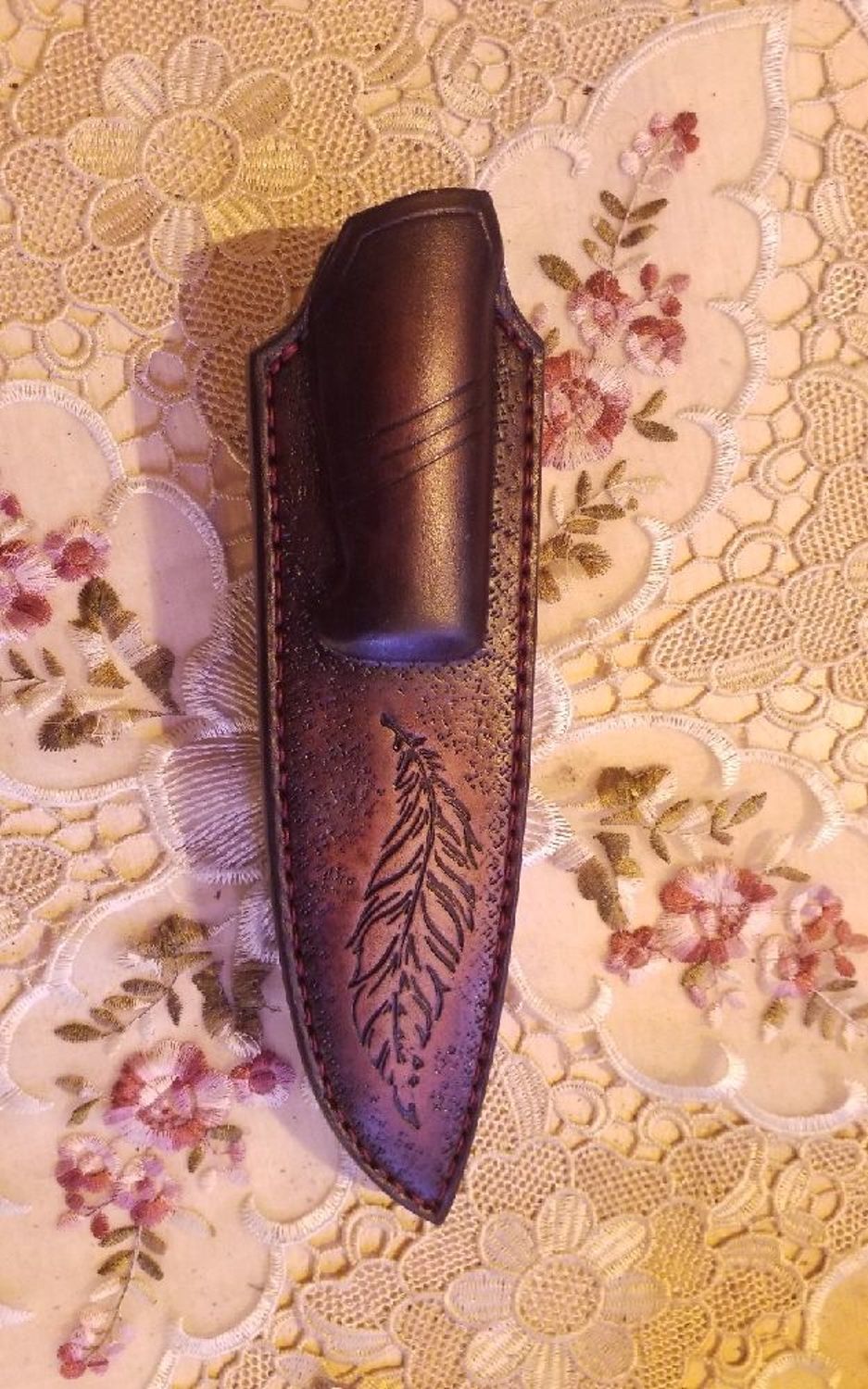 Photo №4 к отзыву покупателя Elena о товаре Нож ручной работы из дамасской стали " Ирбис"
