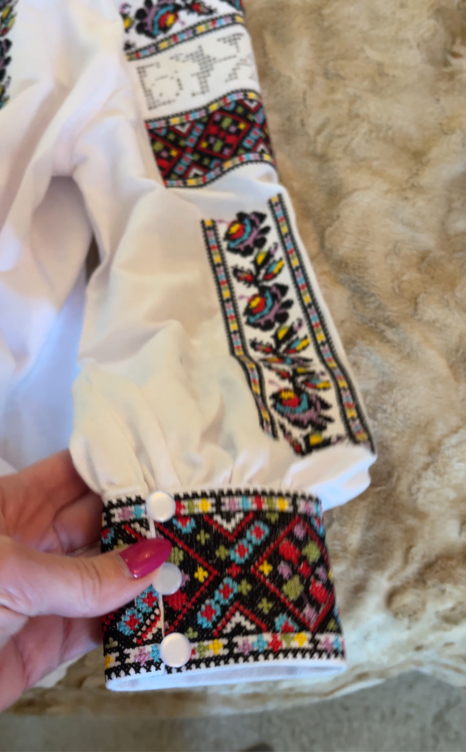 Фото №1 к отзыву покупателя Anna о товаре Вышитая блуза Коллекционная Вышиванка