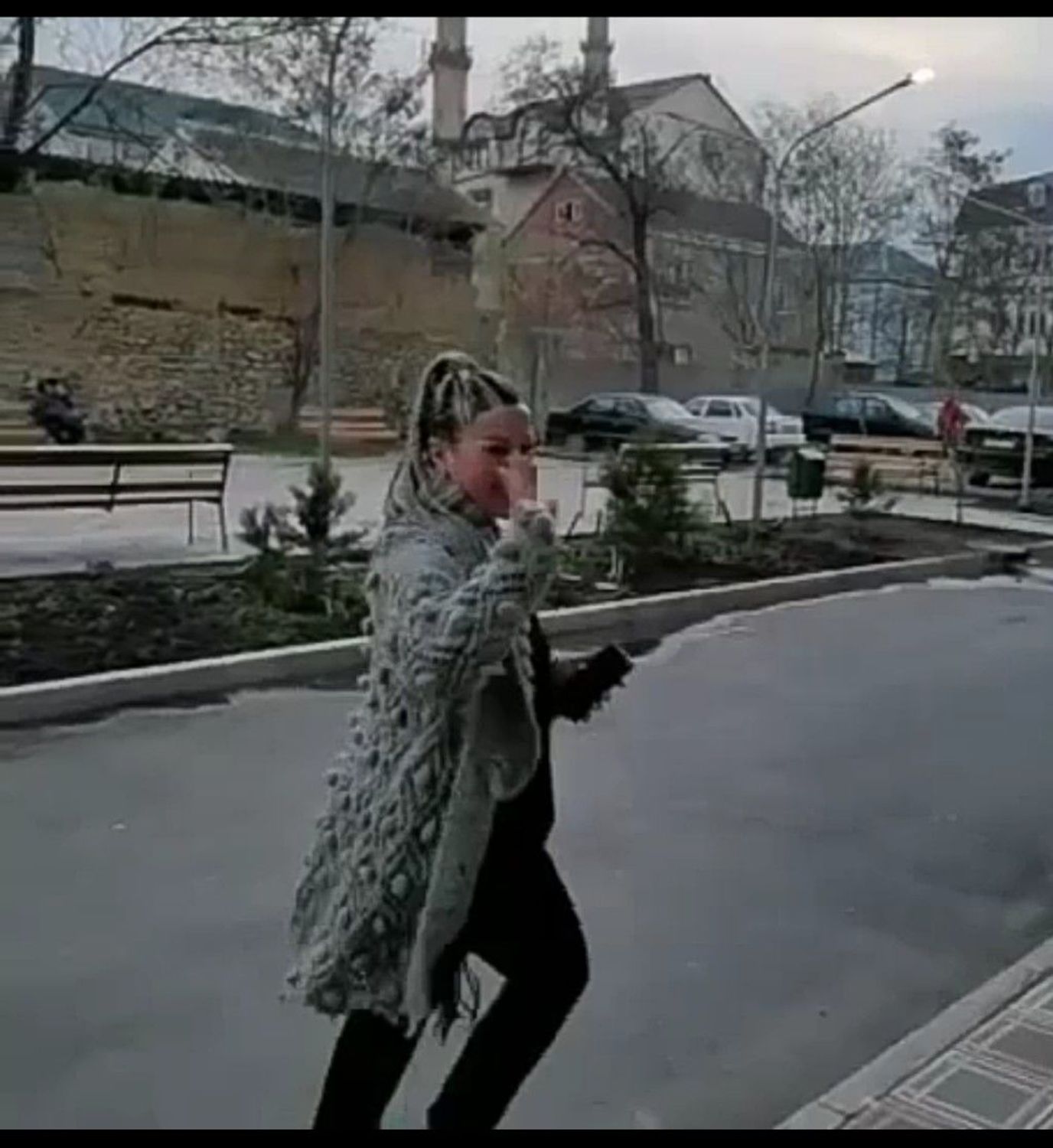 Фото №2 к отзыву покупателя AdiaN Stal' о товаре Вязаный кардиган "Уютный".