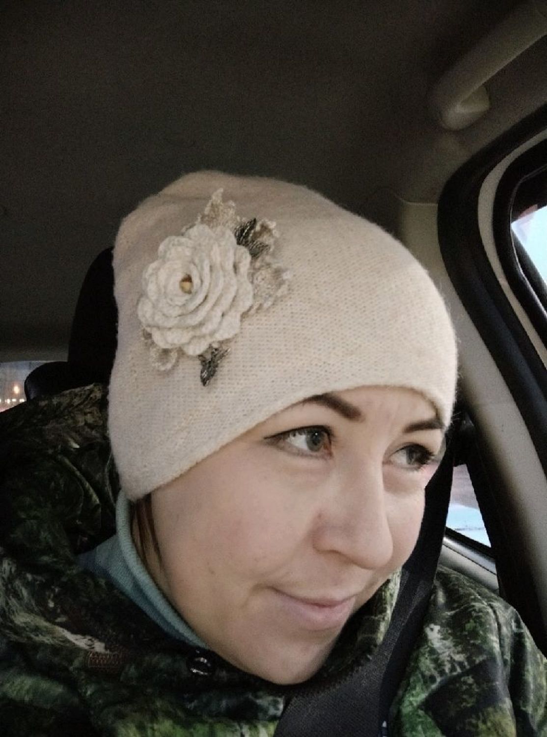 Photo №1 к отзыву покупателя Pobryakushki ot Nastyushki о товаре Брошь "Красивый лен" and 1 more item