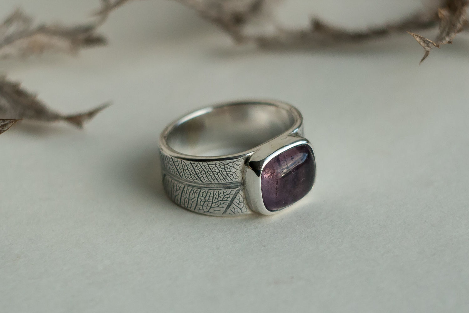 Фото №2 к отзыву покупателя Tetrao Jewelry о товаре Кабошоны 150-1, 150-2 кабошоны из натурального камня ручной работы