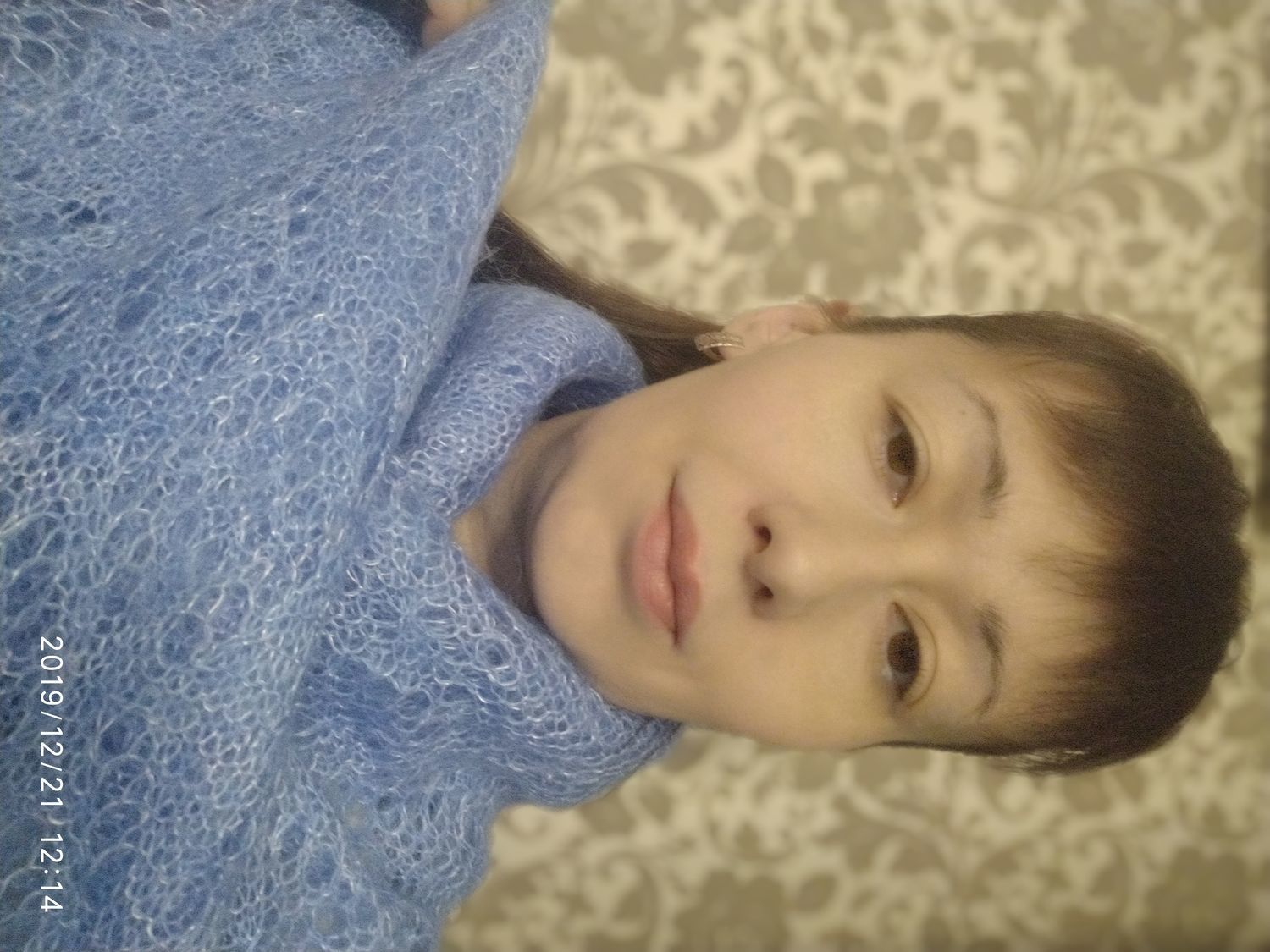 Фото №1 к отзыву покупателя Гульнара о товаре Ажурная шаль " Васильковый букет "