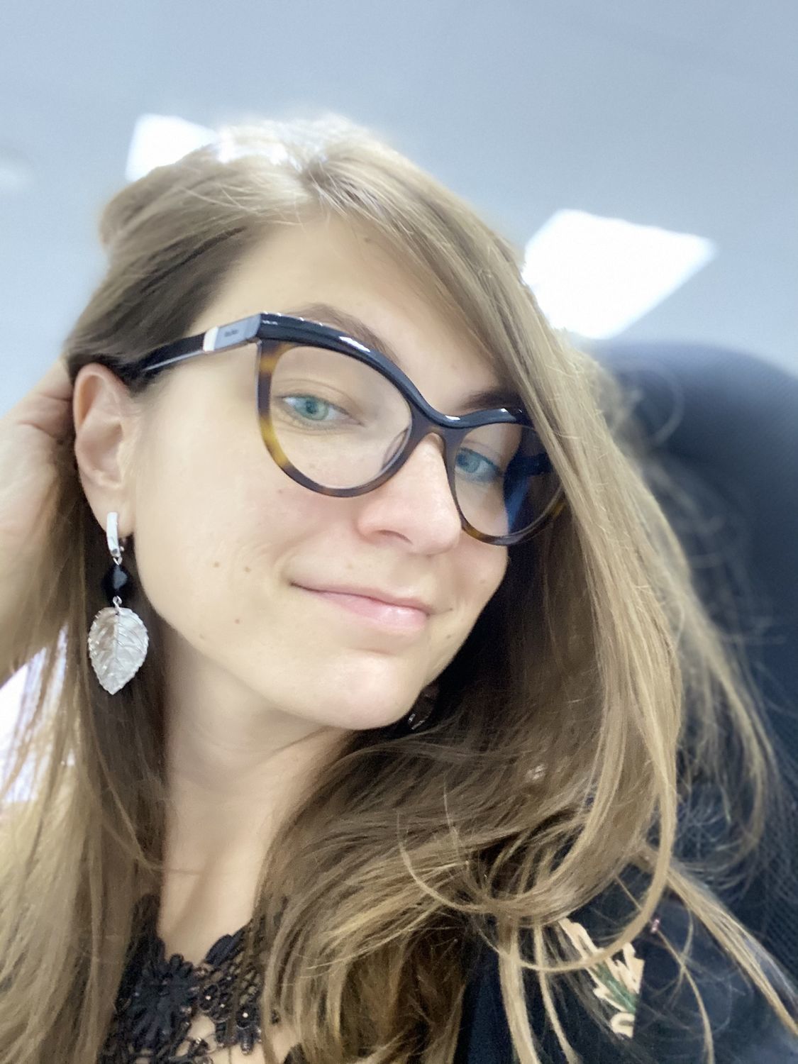 Фото №1 к отзыву покупателя Yuliya Lapteva о товаре Серьги с клевером из оникса "Лист"