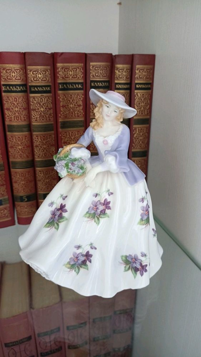 Фото №1 к отзыву покупателя Марина Вдовина (Емельянова) о товаре Винтаж: Royal Worcester, Цветочная серия