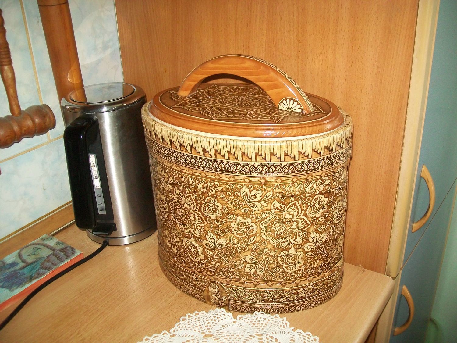 Photo №3 к отзыву покупателя Vyacheslav Bokin о товаре Хлебница из бересты ."Цветочная"