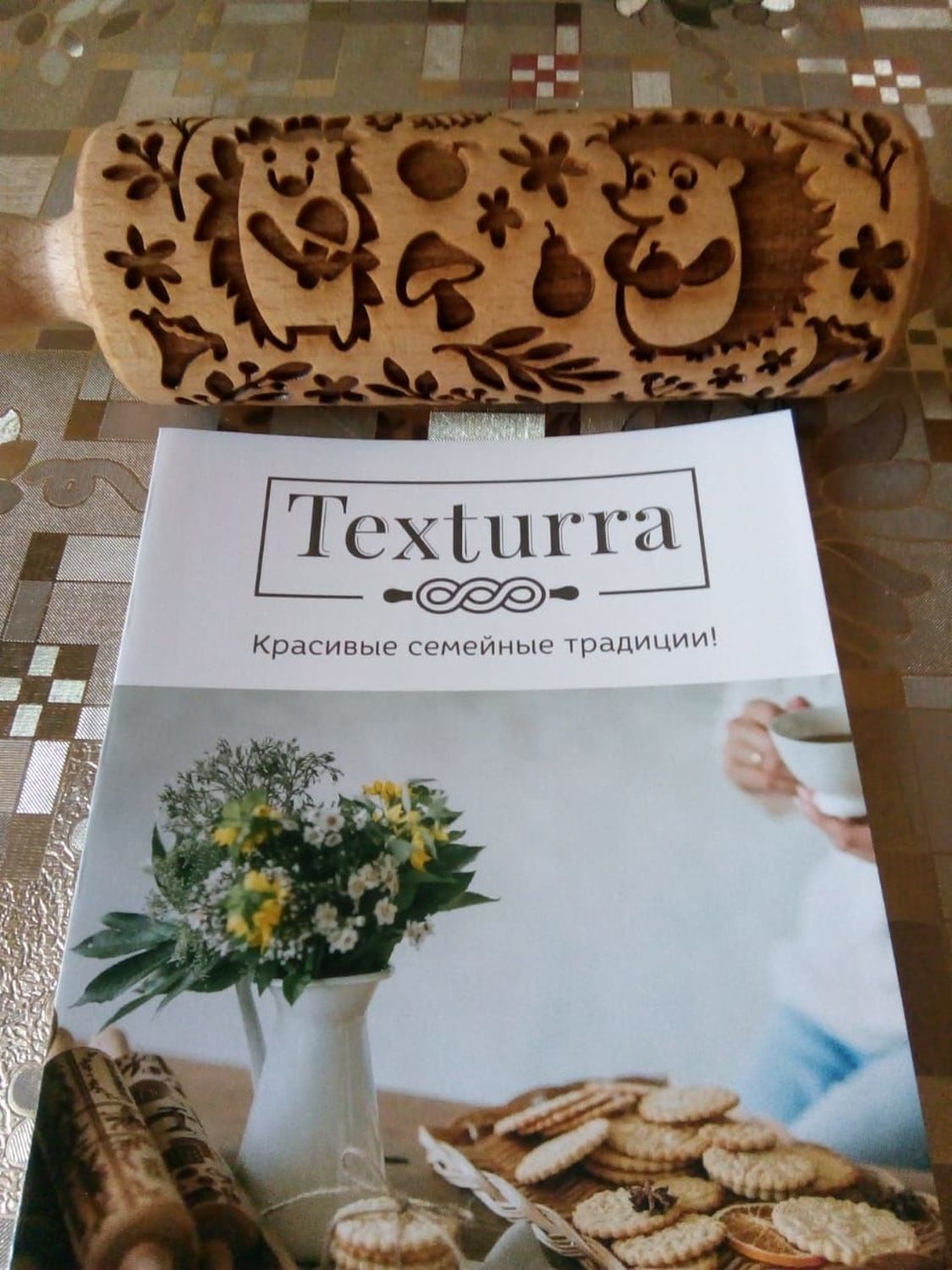Фото №2 к отзыву покупателя Анна о товаре Малая скалка"Ёжики"