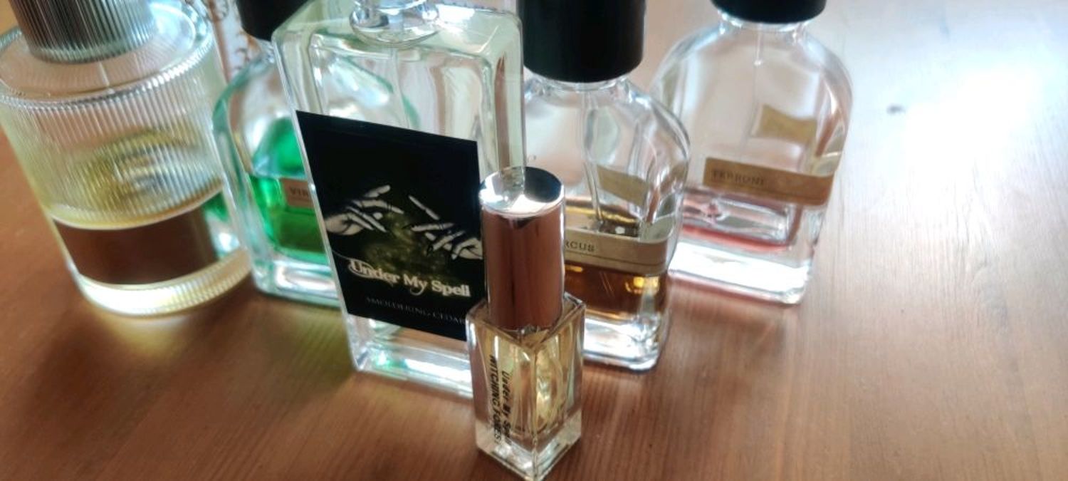 Photo №5 к отзыву покупателя Il Mit о товаре Духи: SMOLDERING CEDAR (Тлеющий кедр)