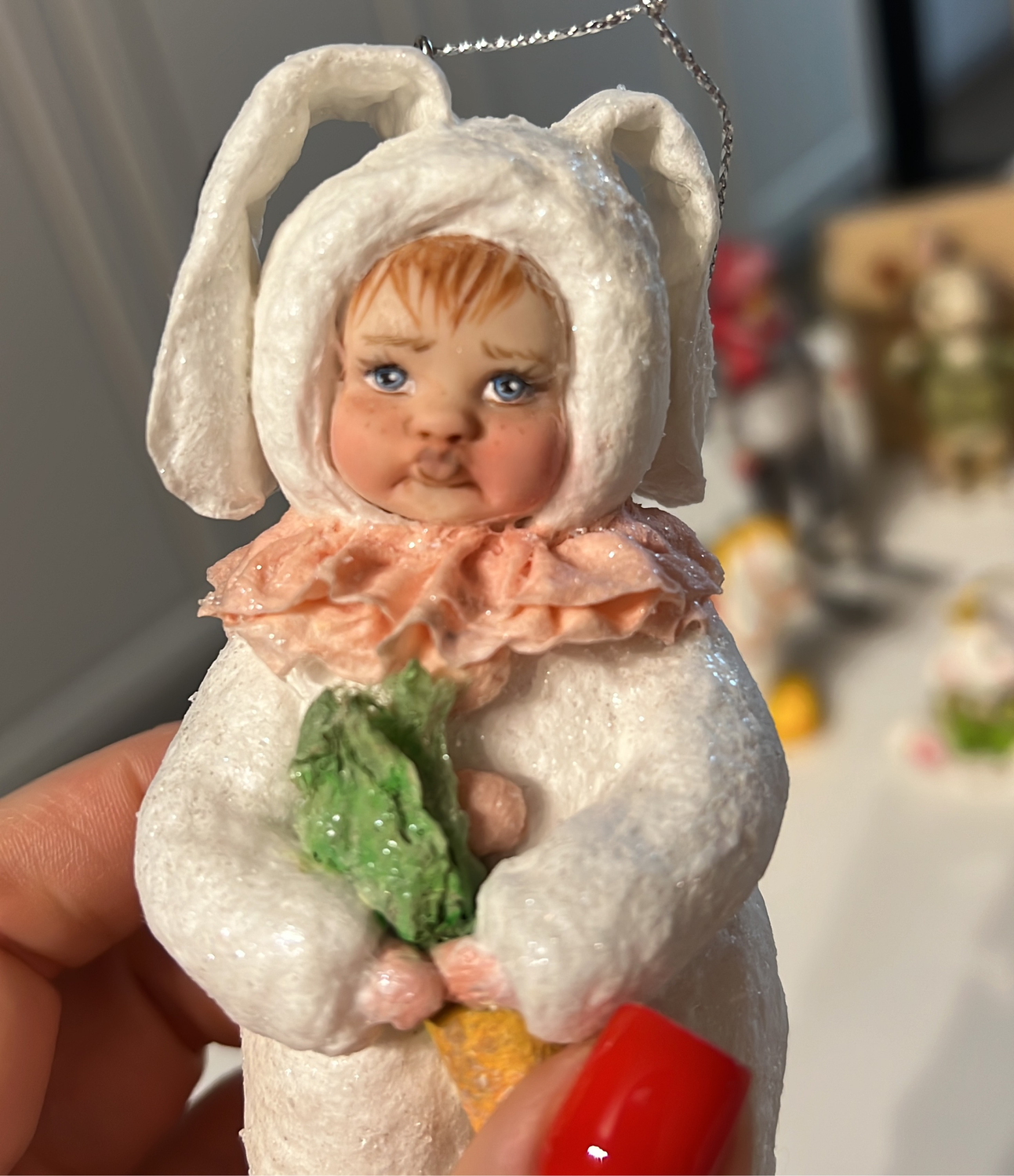 Photo №1 к отзыву покупателя Ekaterina о товаре Ёлочная ватная игрушка "Зайка".