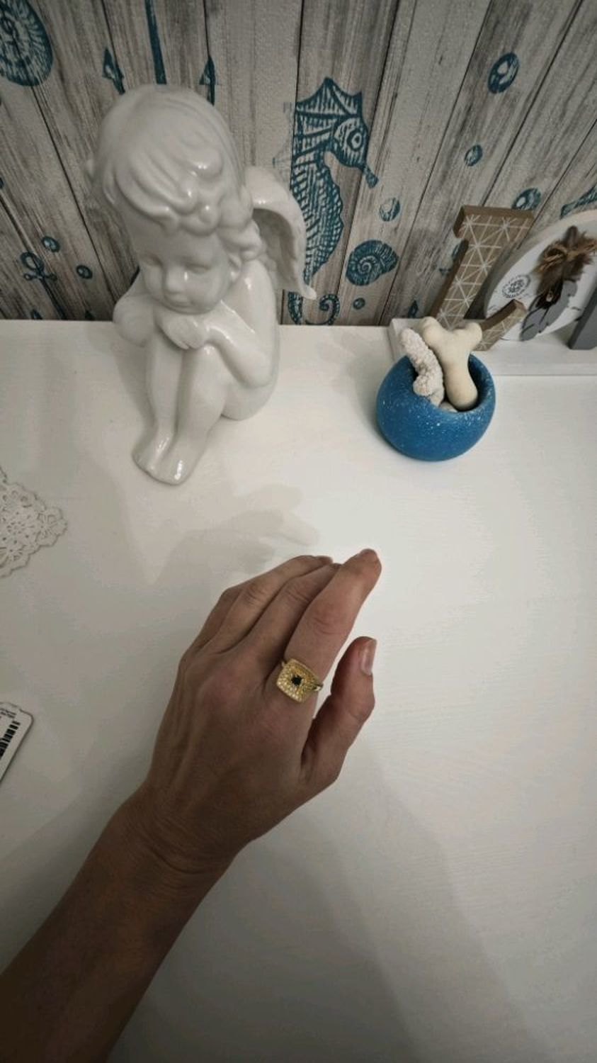 Photo №1 к отзыву покупателя Nadezhda о товаре Кольцо с натуральным Лондонским голубым топазом