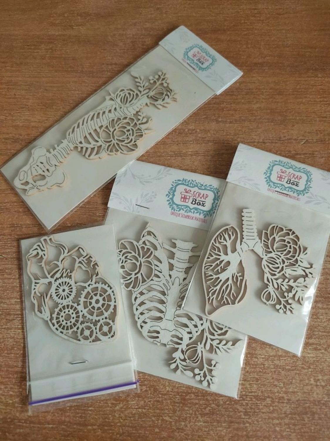Photo №2 к отзыву покупателя Istoriya iz korobochki о товаре Чипборд "Алмаз" - 2 дизайна and 13 more items