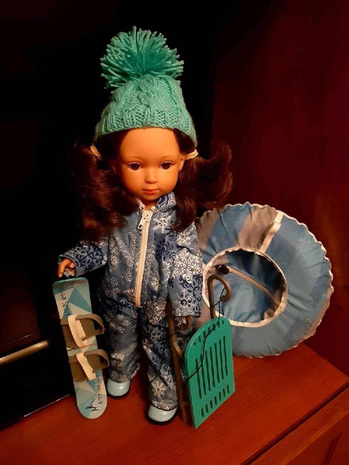 Фото №1 к отзыву покупателя Лариса о товаре Фигурные коньки для кукол и еще 3 товара