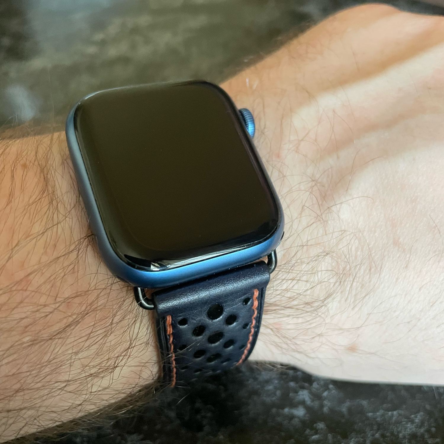 Фото №5 к отзыву покупателя Александр о товаре Ремешок для часов Apple Watch 7, 45мм