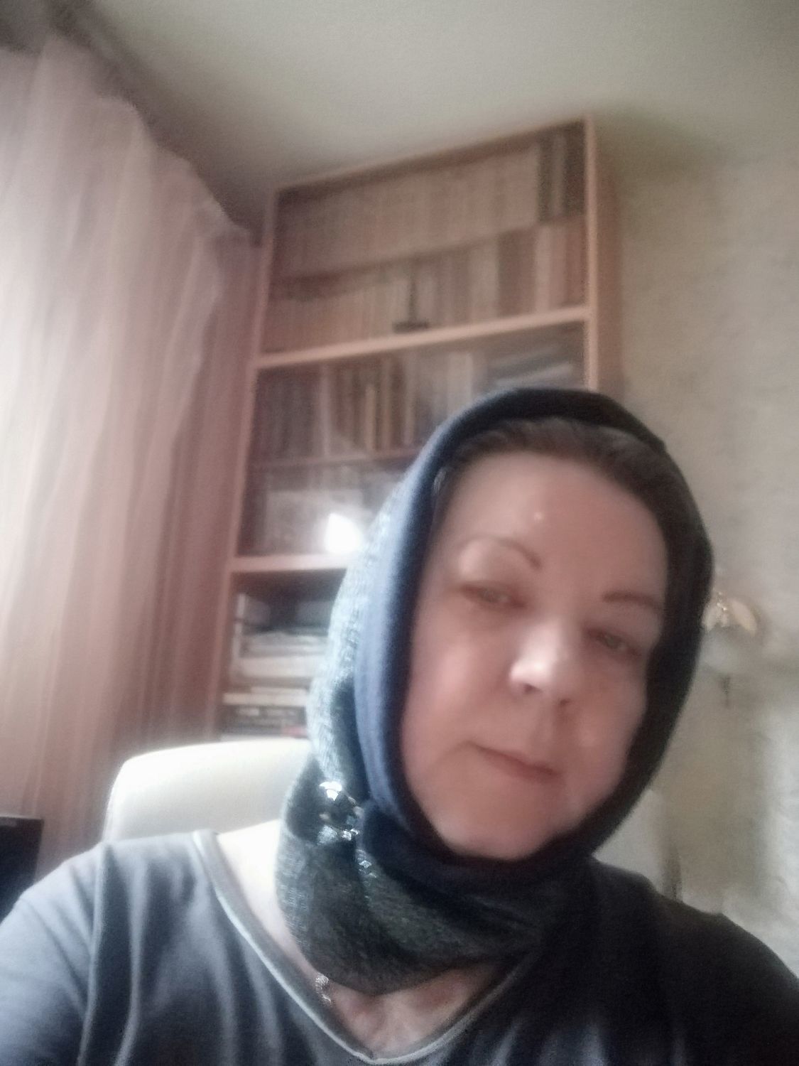 Фото №2 к отзыву покупателя Нина о товаре Шалетта "Аква-люкс" - теплая шапочка-капор