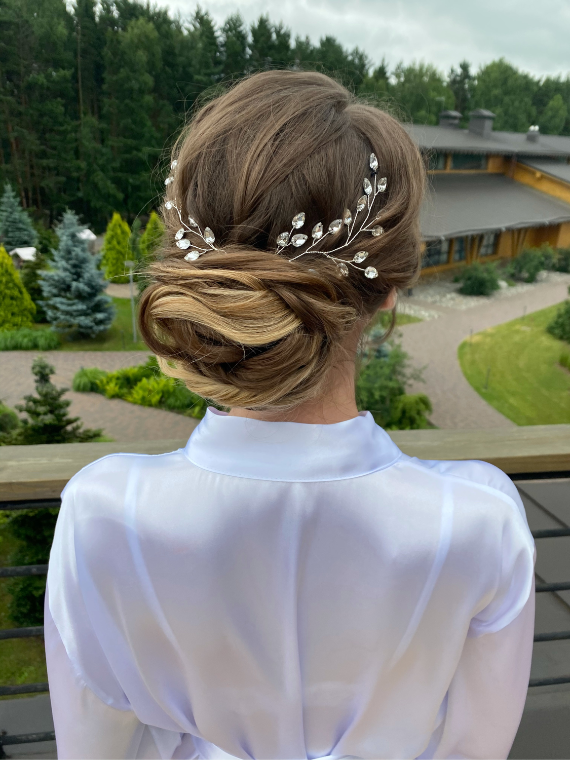 Photo №1 к отзыву покупателя Olga Larionova о товаре Свадебное украшение для волос