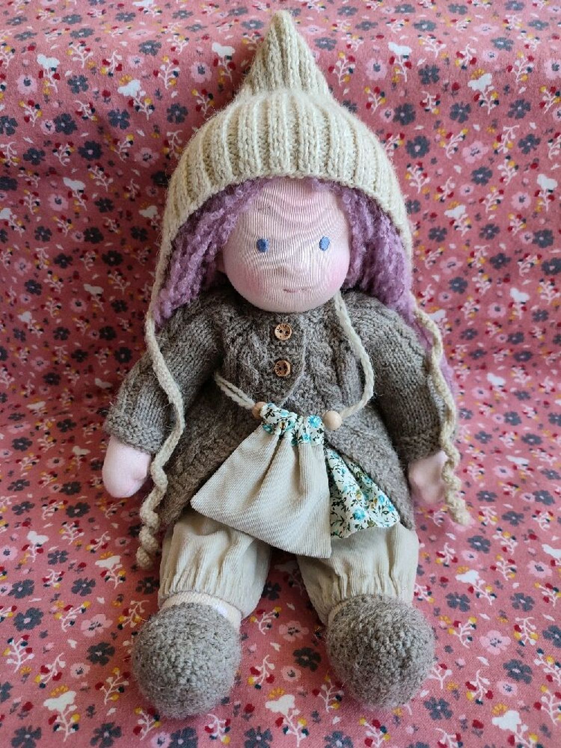 Фото №1 к отзыву покупателя Hippie Rabbit House о товаре Вальдорфская кукла Лавандочка