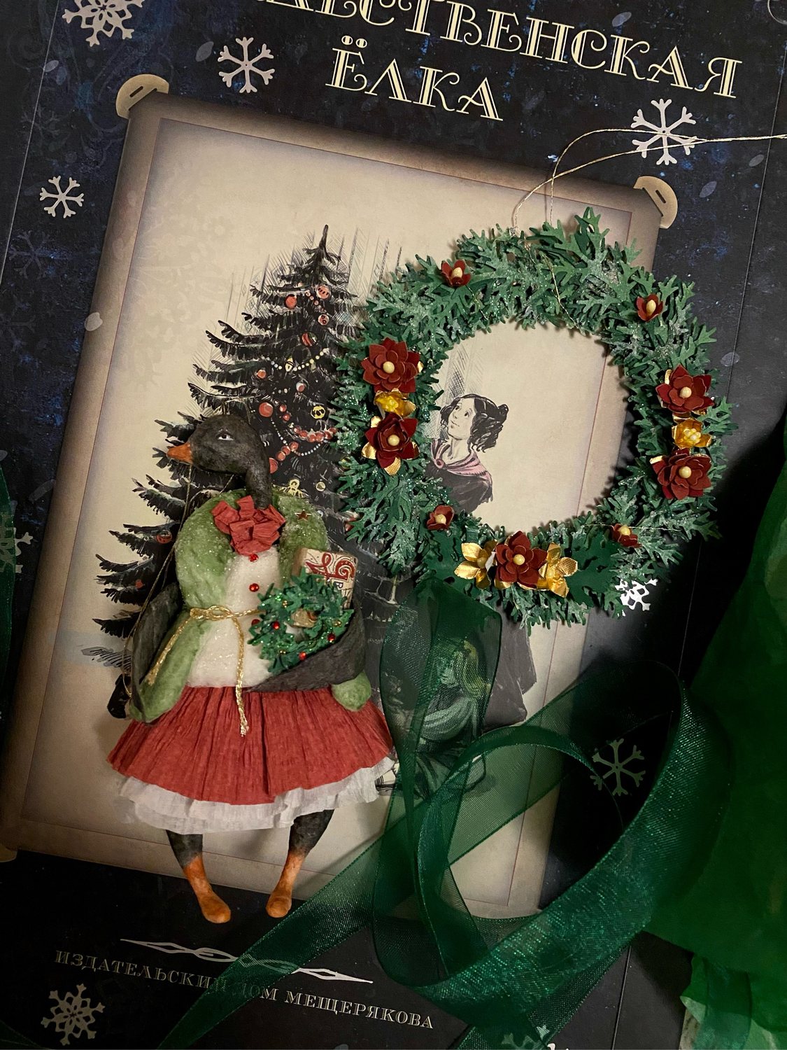 Photo №1 к отзыву покупателя Albina о товаре «Гусик с маками» рождественская ватная елочная и интерьерная игрушка