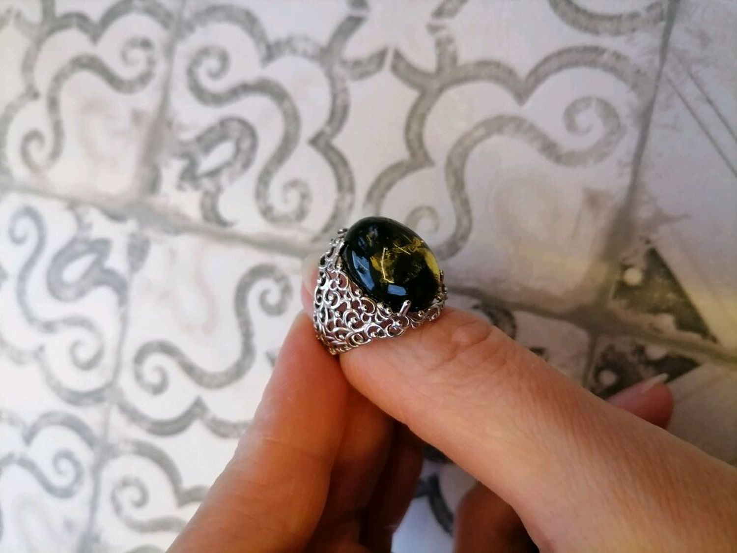 Photo №2 к отзыву покупателя Nadezhda о товаре Серебряное кольцо с натуральным янтарем