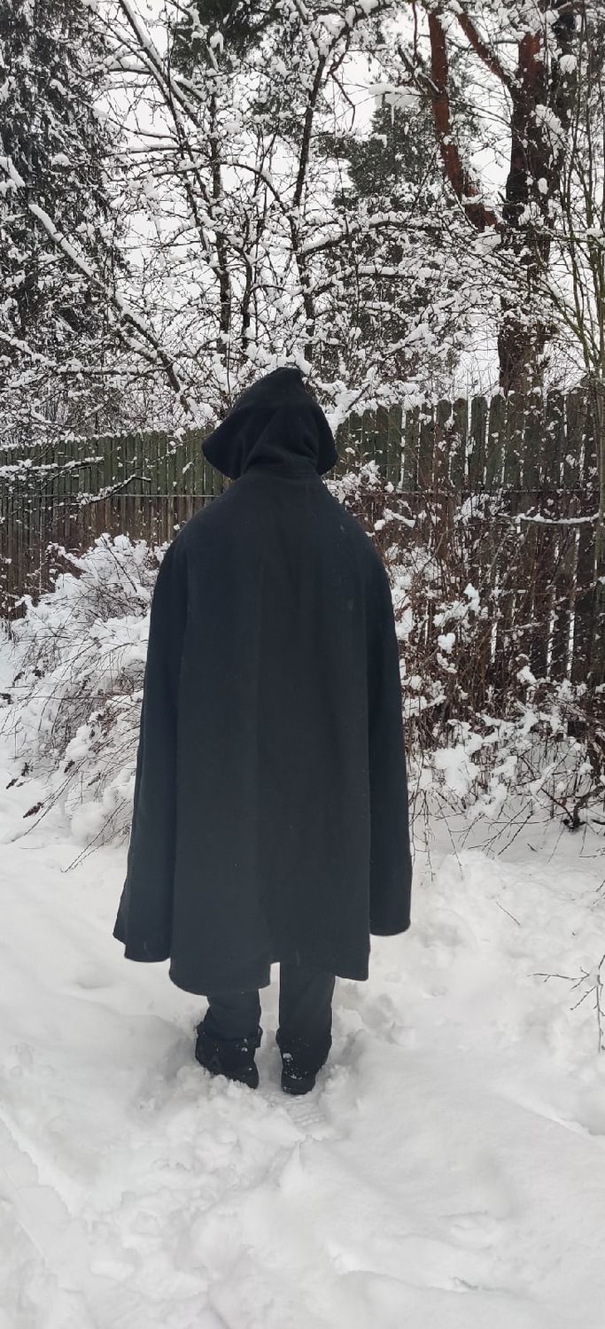 Фото №3 к отзыву покупателя Андрей Йора о товаре "Следопыт" плащ шерстяной с капюшоном и застёжками