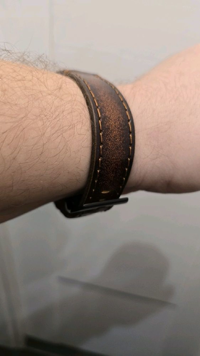 Photo №1 к отзыву покупателя Aleksej Panyushkin о товаре Ремешок для часов ручной работы TNWatchband33