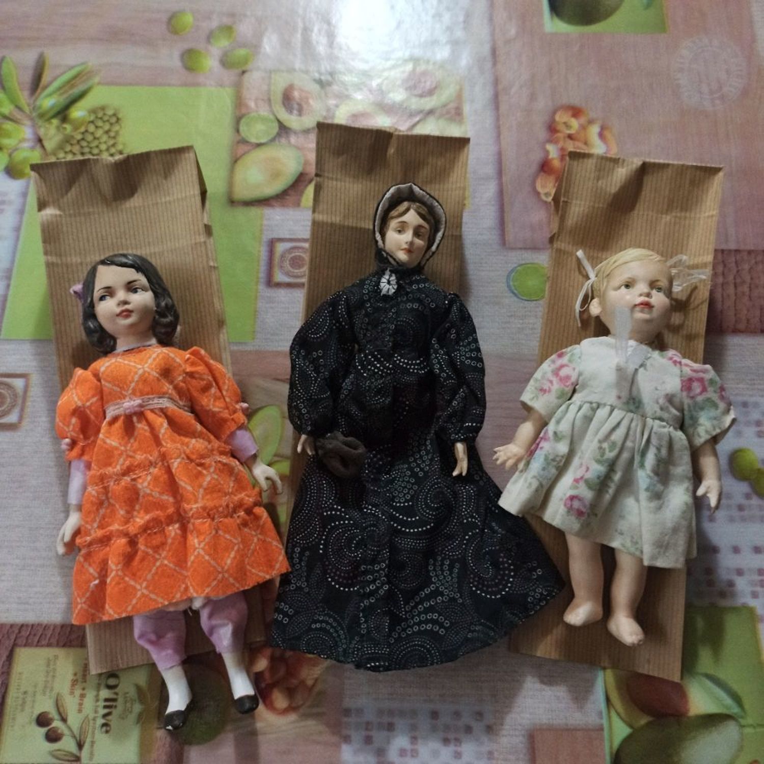 Photo №2 к отзыву покупателя Natalya M о товаре Куклы и пупсы:  Куколки в ассотрименте.