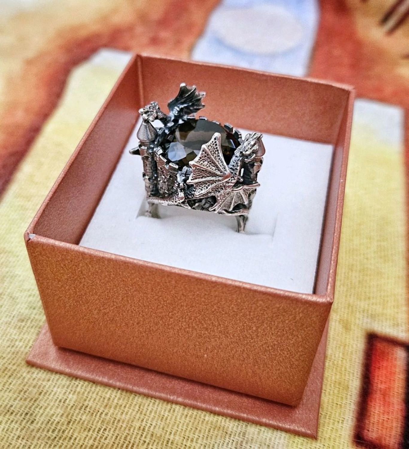 Фото №1 к отзыву покупателя Neroliana о товаре Крупное кольцо с морионом 17.0к. "Драконий Колодец" фэнтези