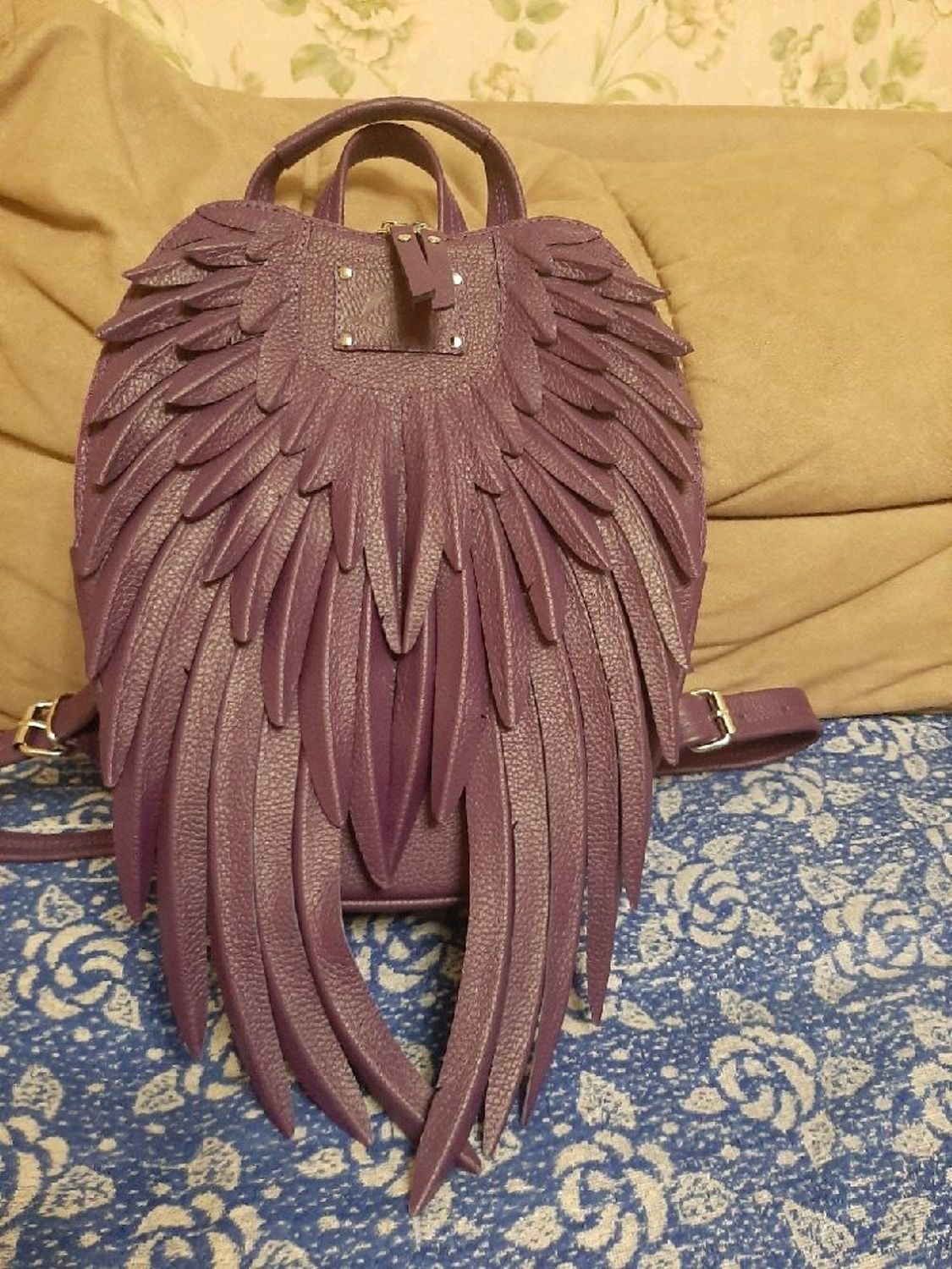 Photo №1 к отзыву покупателя Verevkina Natalya о товаре Женский кожаный рюкзак "Violet Angel"