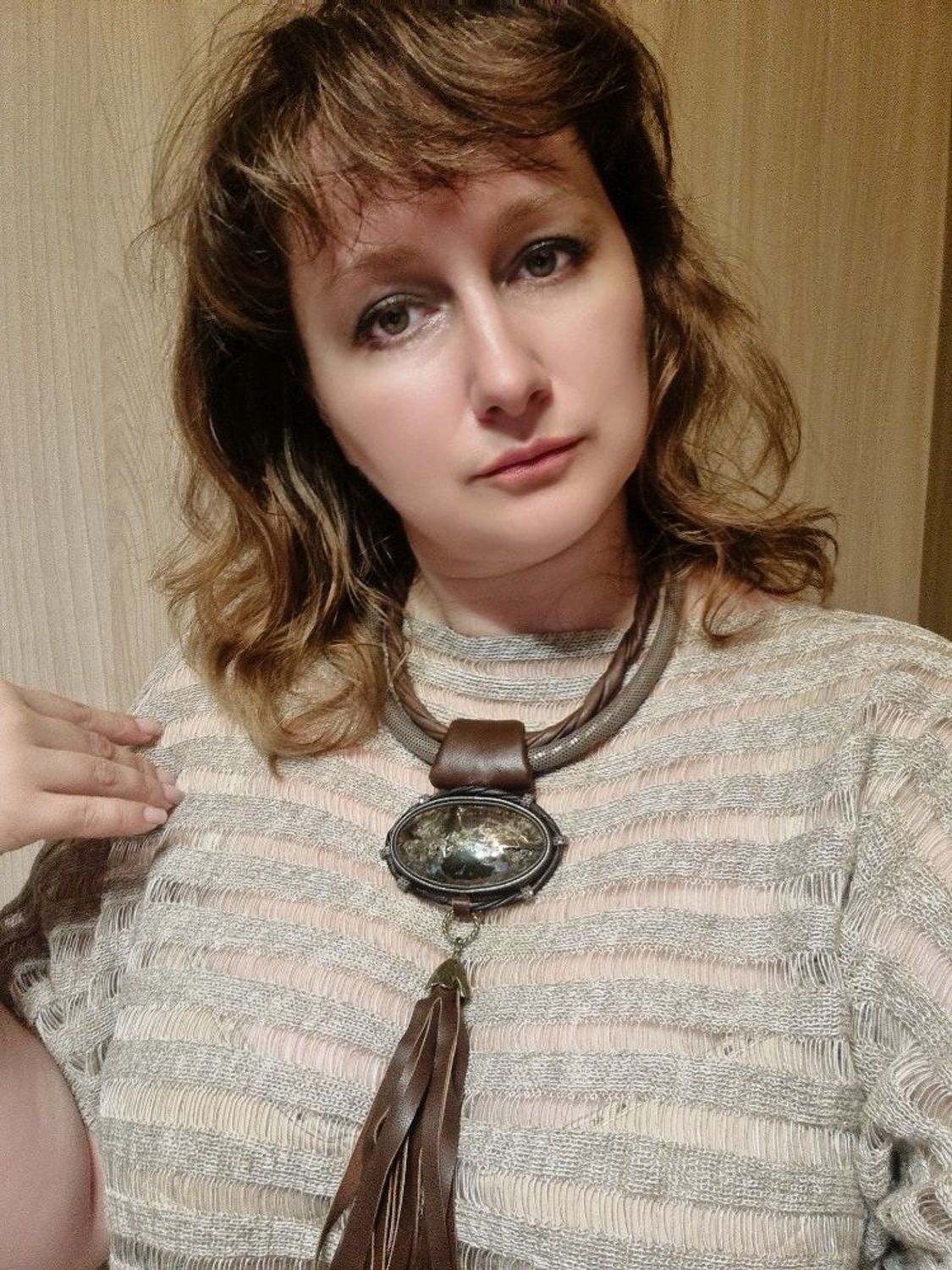 Photo №3 к отзыву покупателя Anna Yudina(Kirienko) о товаре Колье из кожи №4 Кожаное колье с симбрицитом and 2 more items