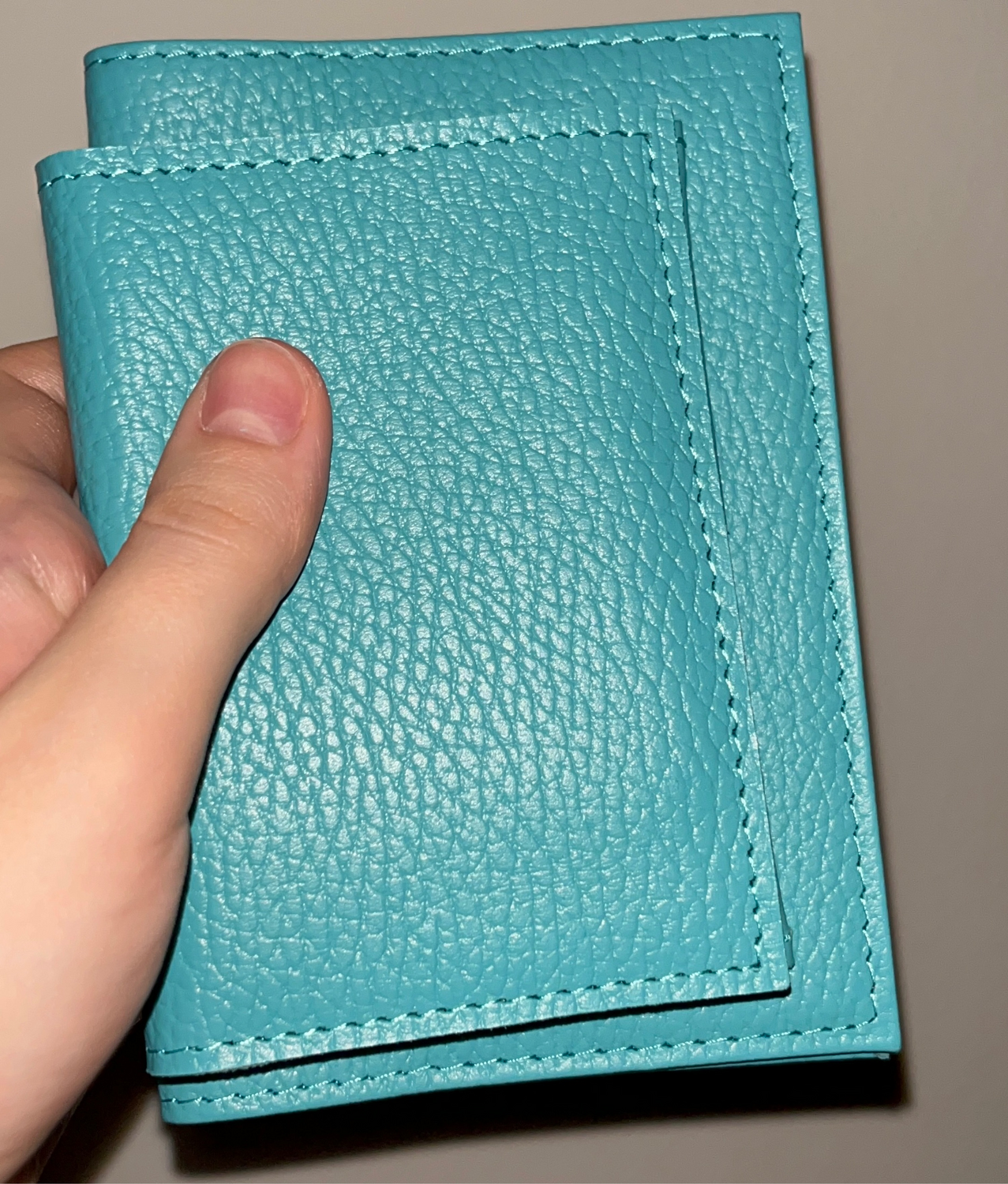 Фото №2 к отзыву покупателя Березникова Даряна о товаре Кардхолдер Mini-wallet Гермес Бирюзовый и еще 1 товар