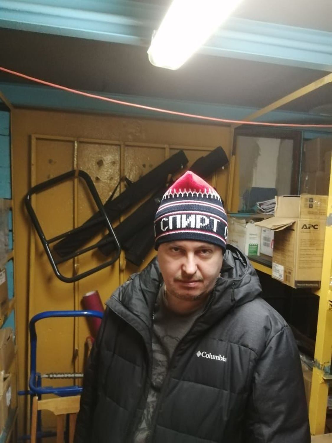 Фото №1 к отзыву покупателя Николай тарасов о товаре Шапки: шапка петушок "Спирт"