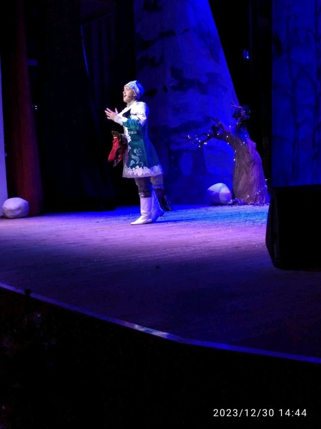 Photo №1 к отзыву покупателя Olga о товаре Брюки Эксклюзив Печворк    Султанки  Алладины.